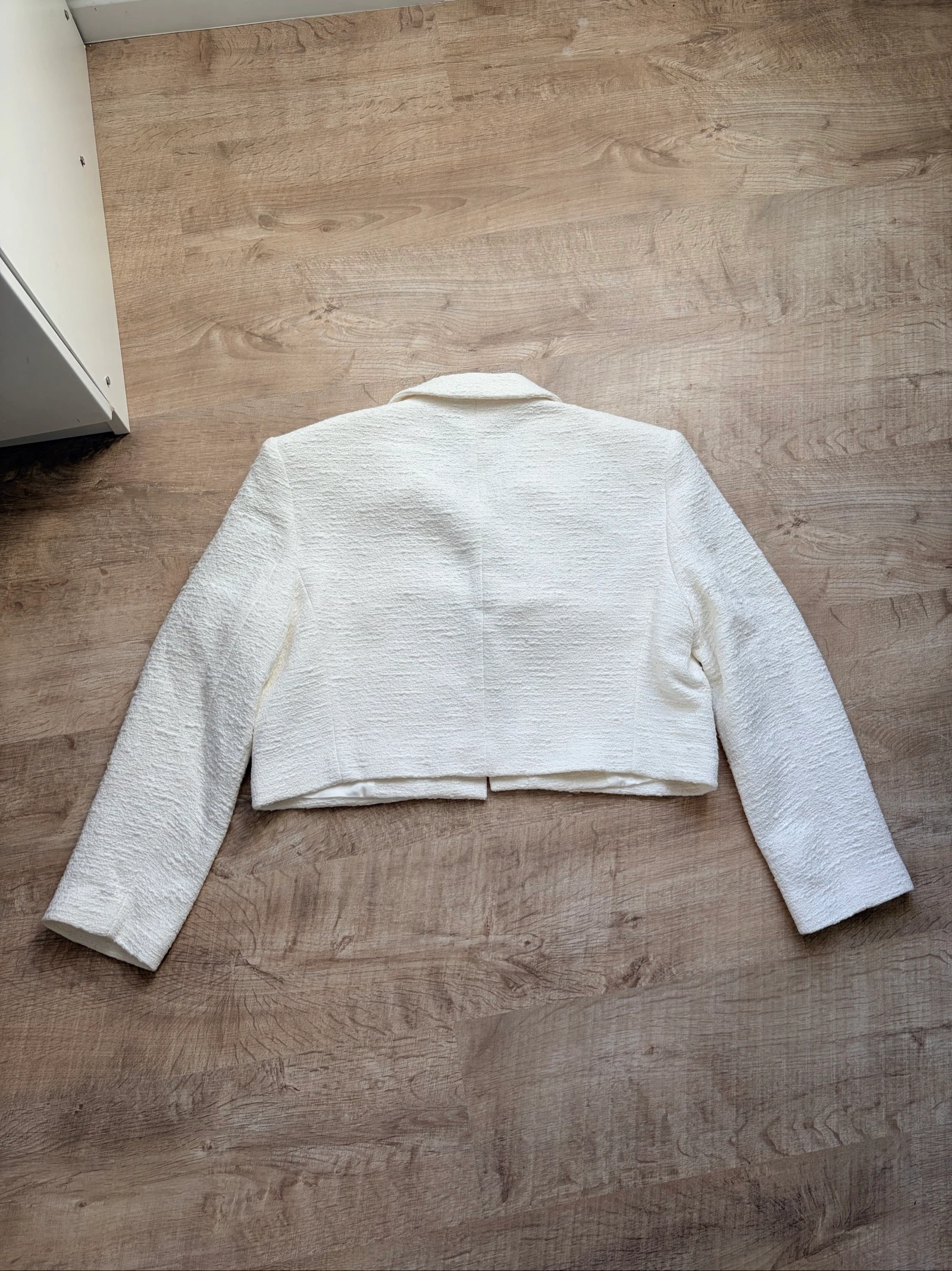 Zara vest in witte tweed – chique en tijdloos – photo 8